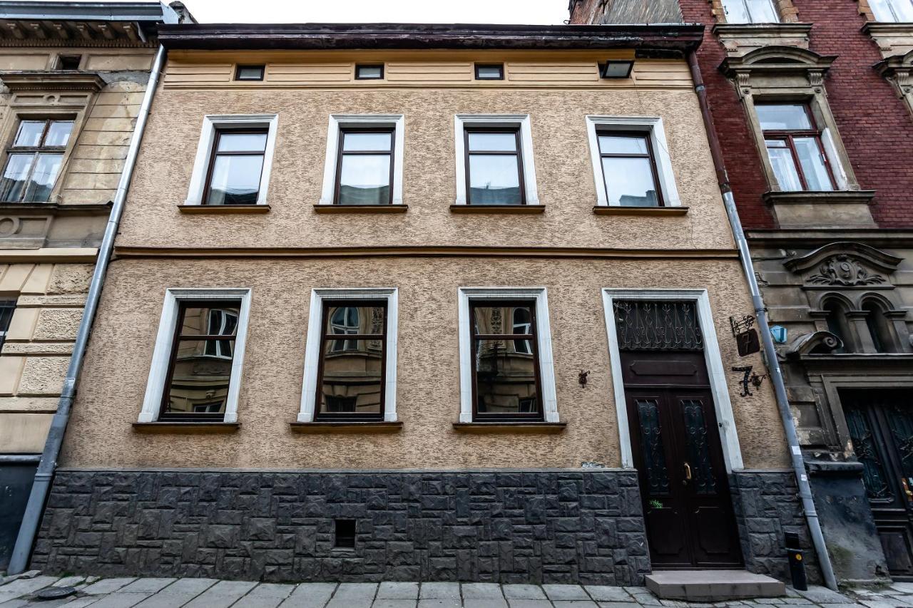 Hostel Seven Lviv Kültér fotó
