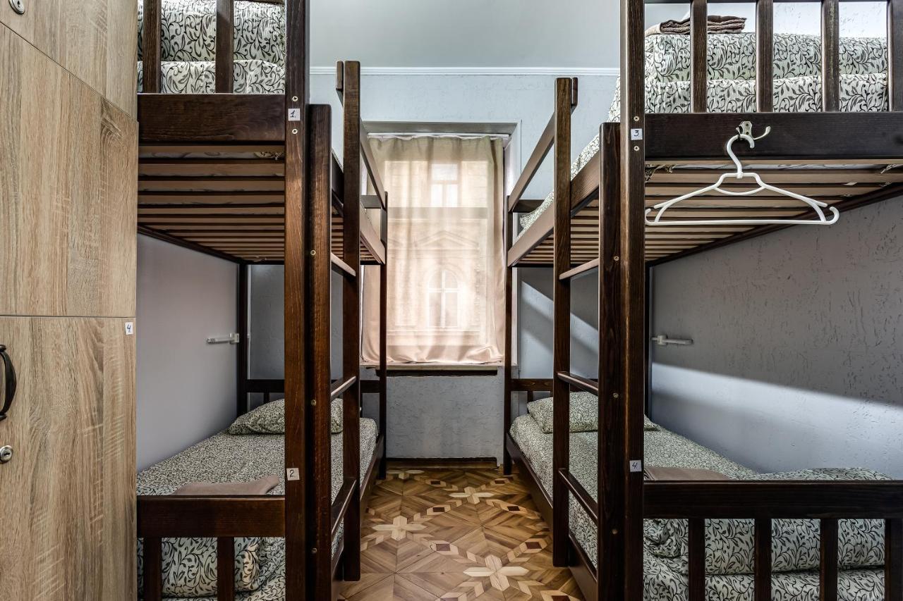 Hostel Seven Lviv Kültér fotó