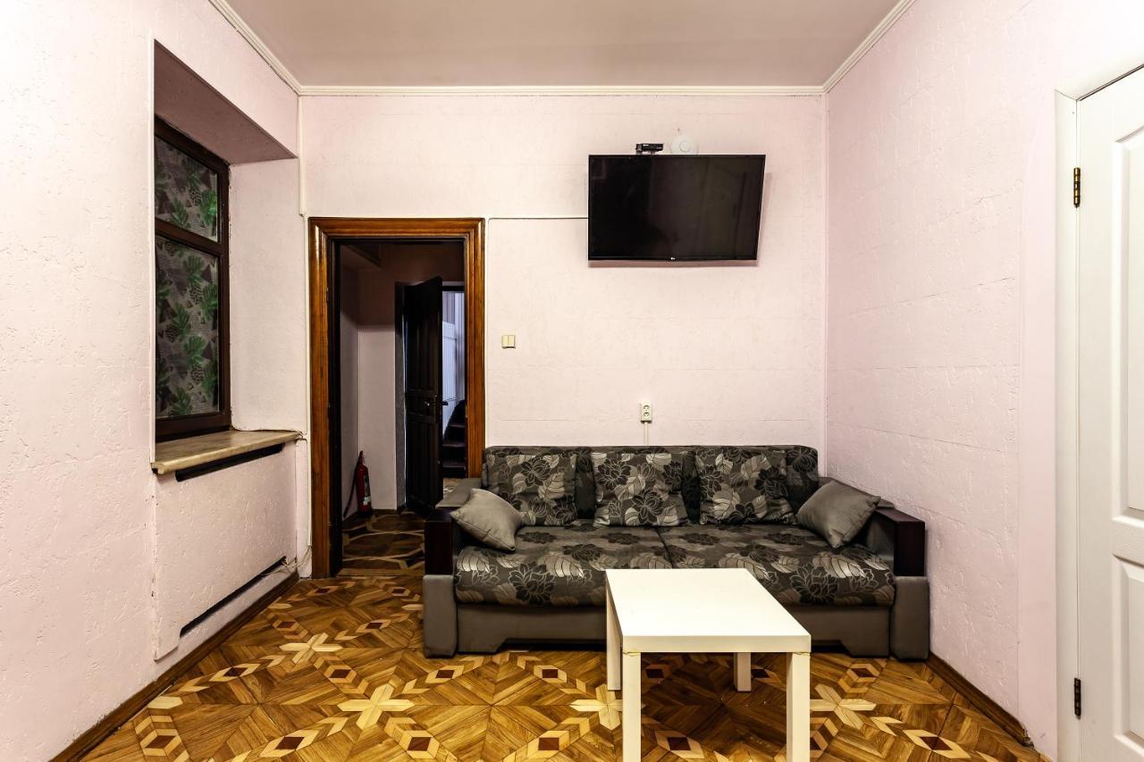 Hostel Seven Lviv Kültér fotó