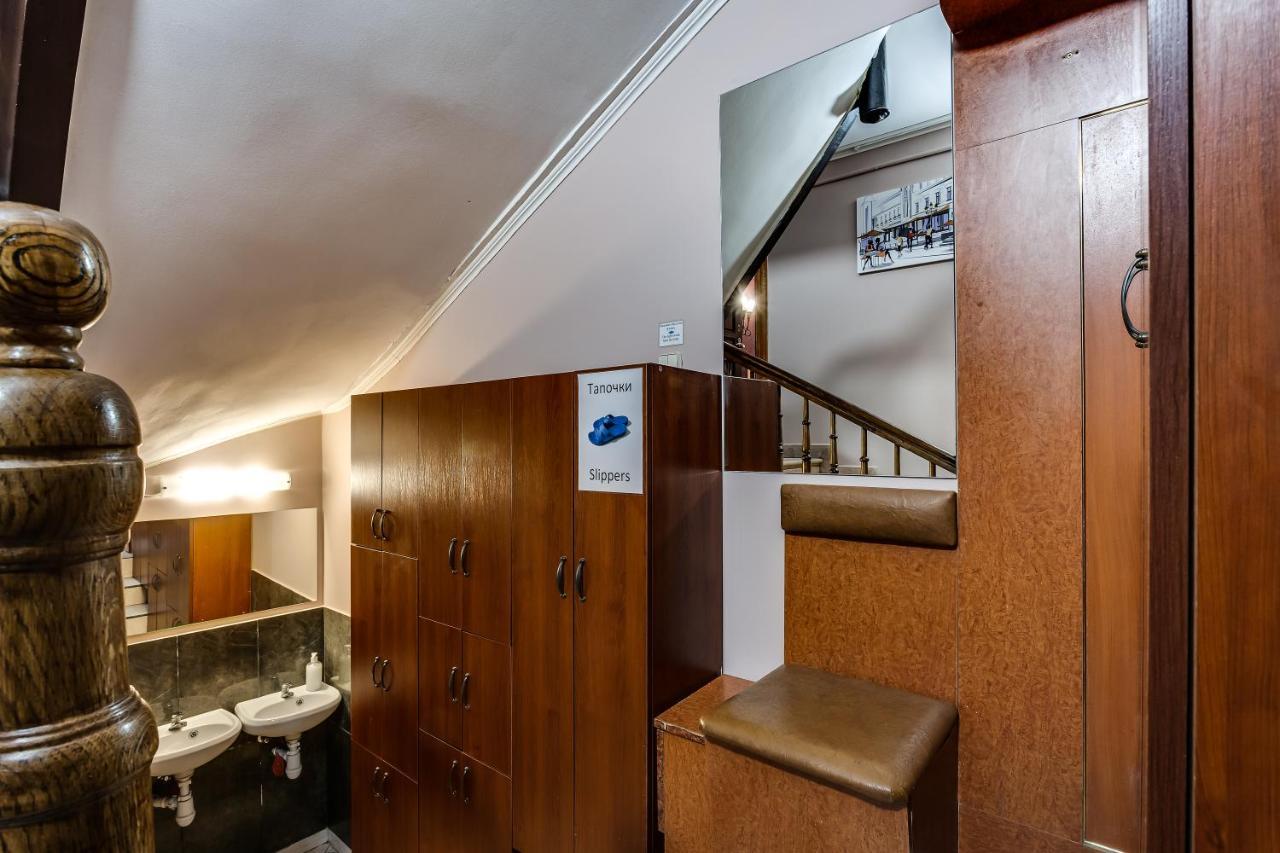 Hostel Seven Lviv Kültér fotó