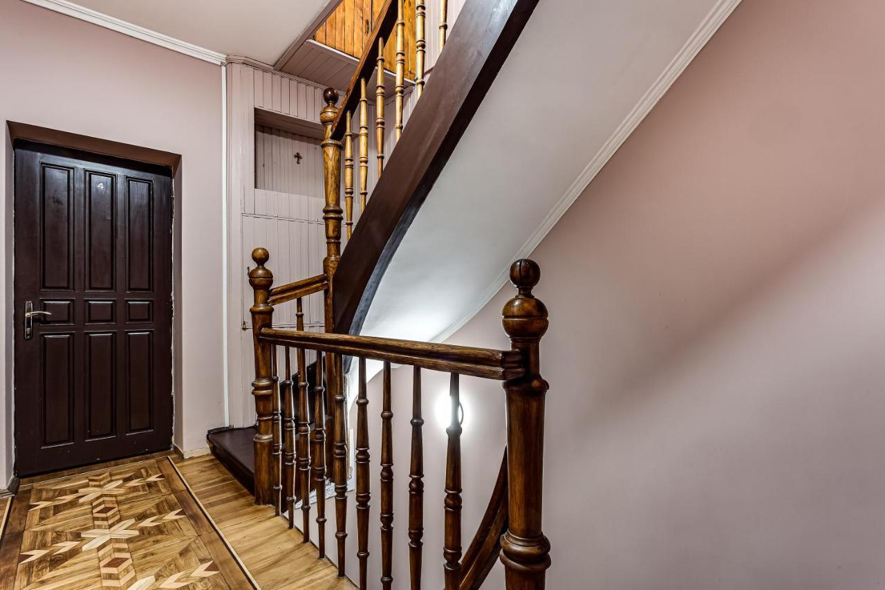 Hostel Seven Lviv Kültér fotó