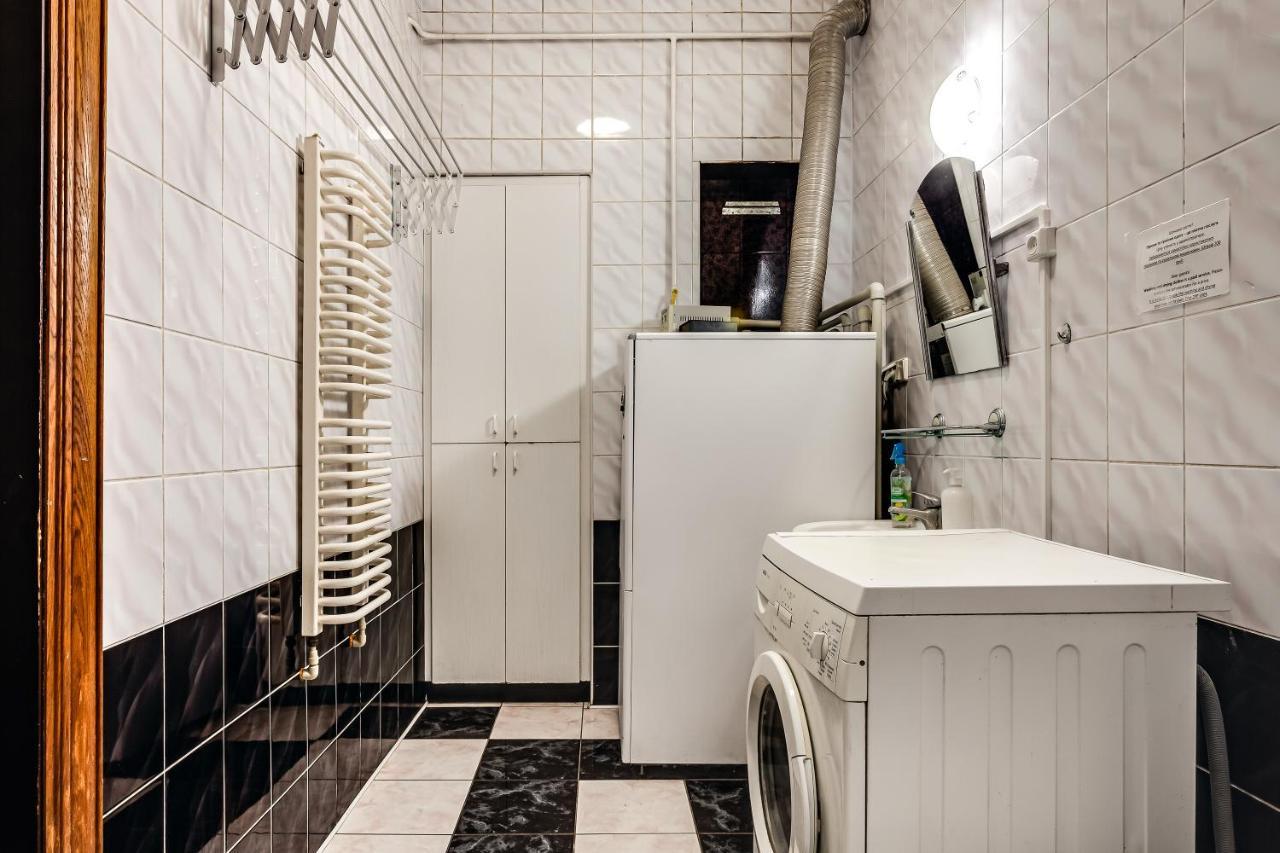 Hostel Seven Lviv Kültér fotó